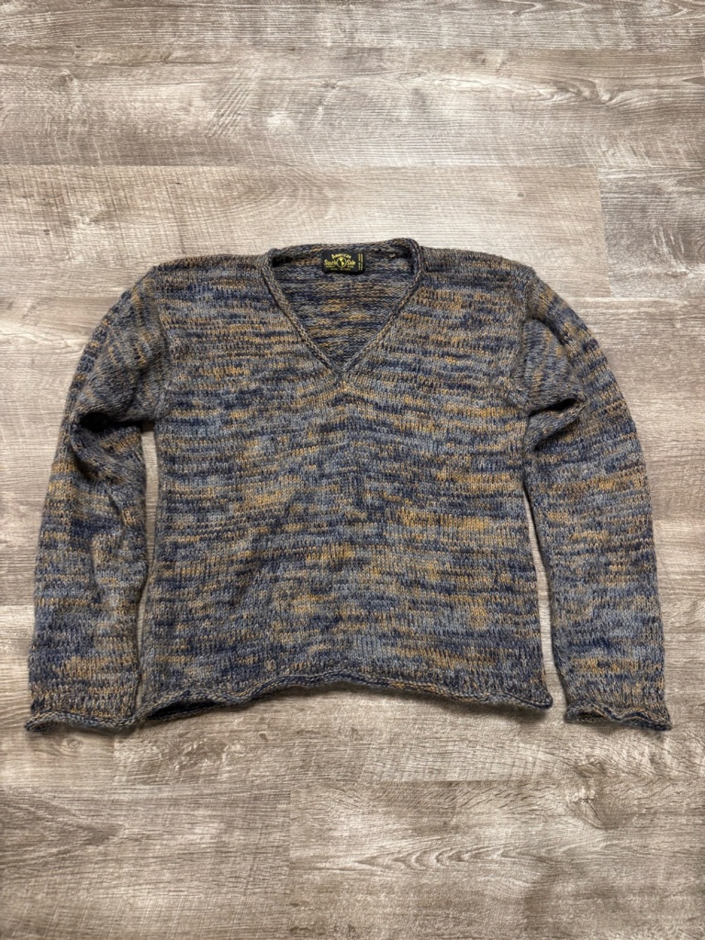 American South Side Alpaca Wool V-Neck Sweater